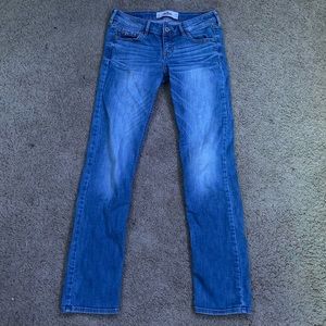 Hollister skinny blue jeans.